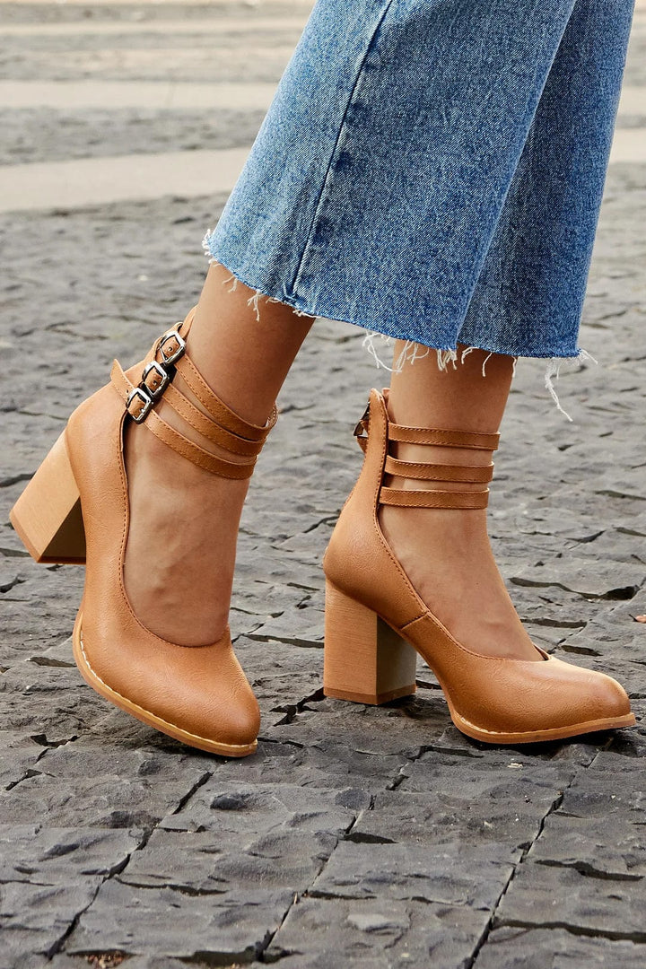 Ariana | Tacones de Triple Hebilla
